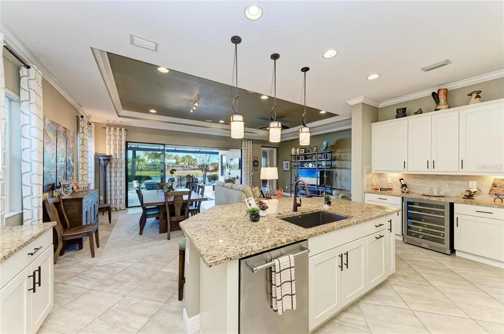 16544 Hillside Circle Bradenton FL 34202