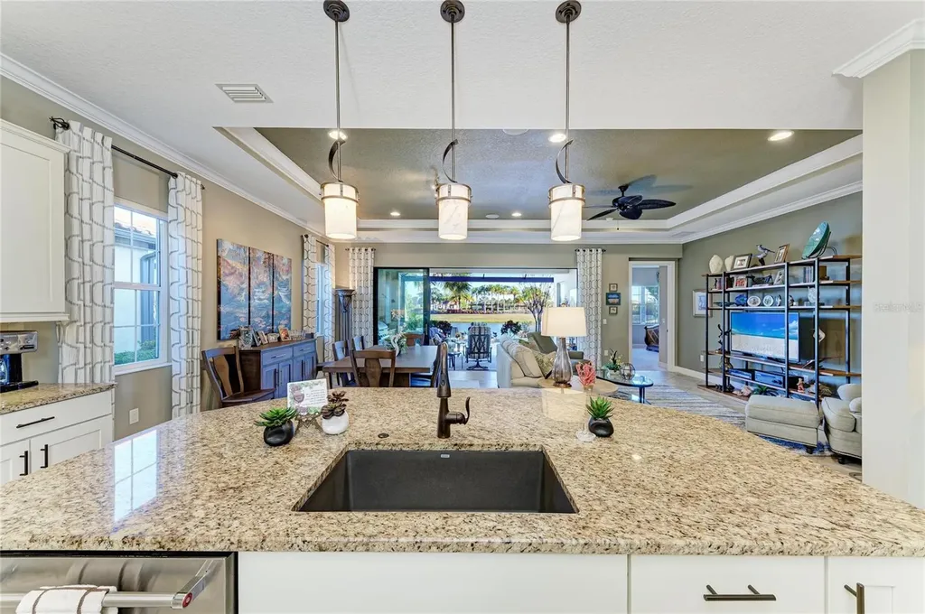 16544 Hillside Circle Bradenton FL 34202