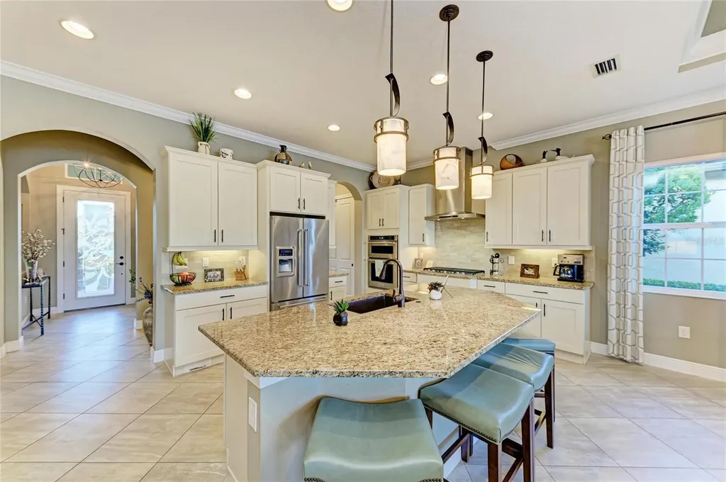 16544 Hillside Circle Bradenton FL 34202