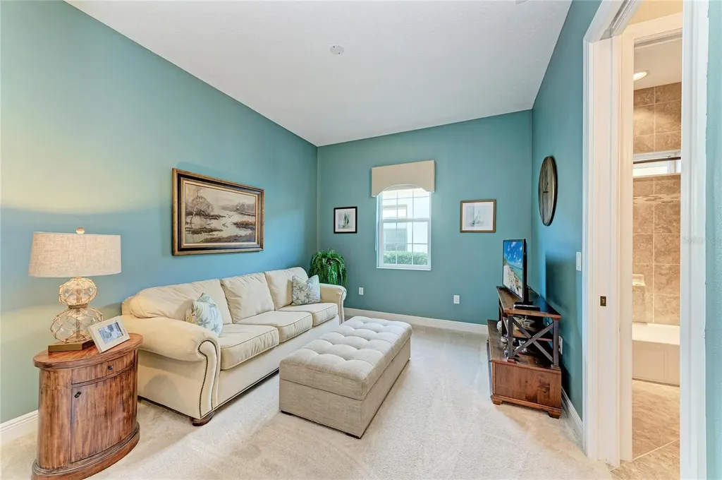 16544 Hillside Circle Bradenton FL 34202