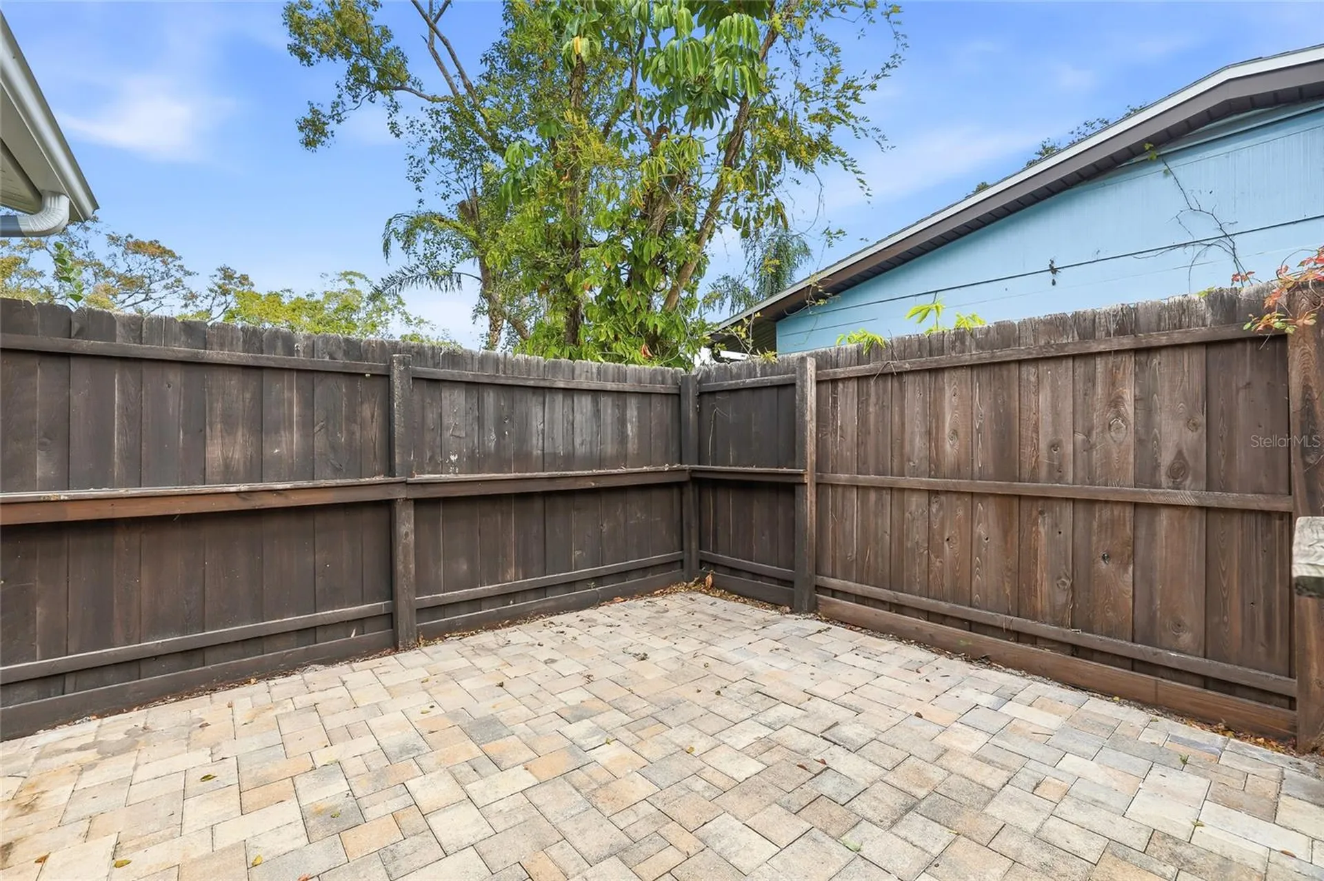 4095 Locust Street NE St Petersburg FL 33703