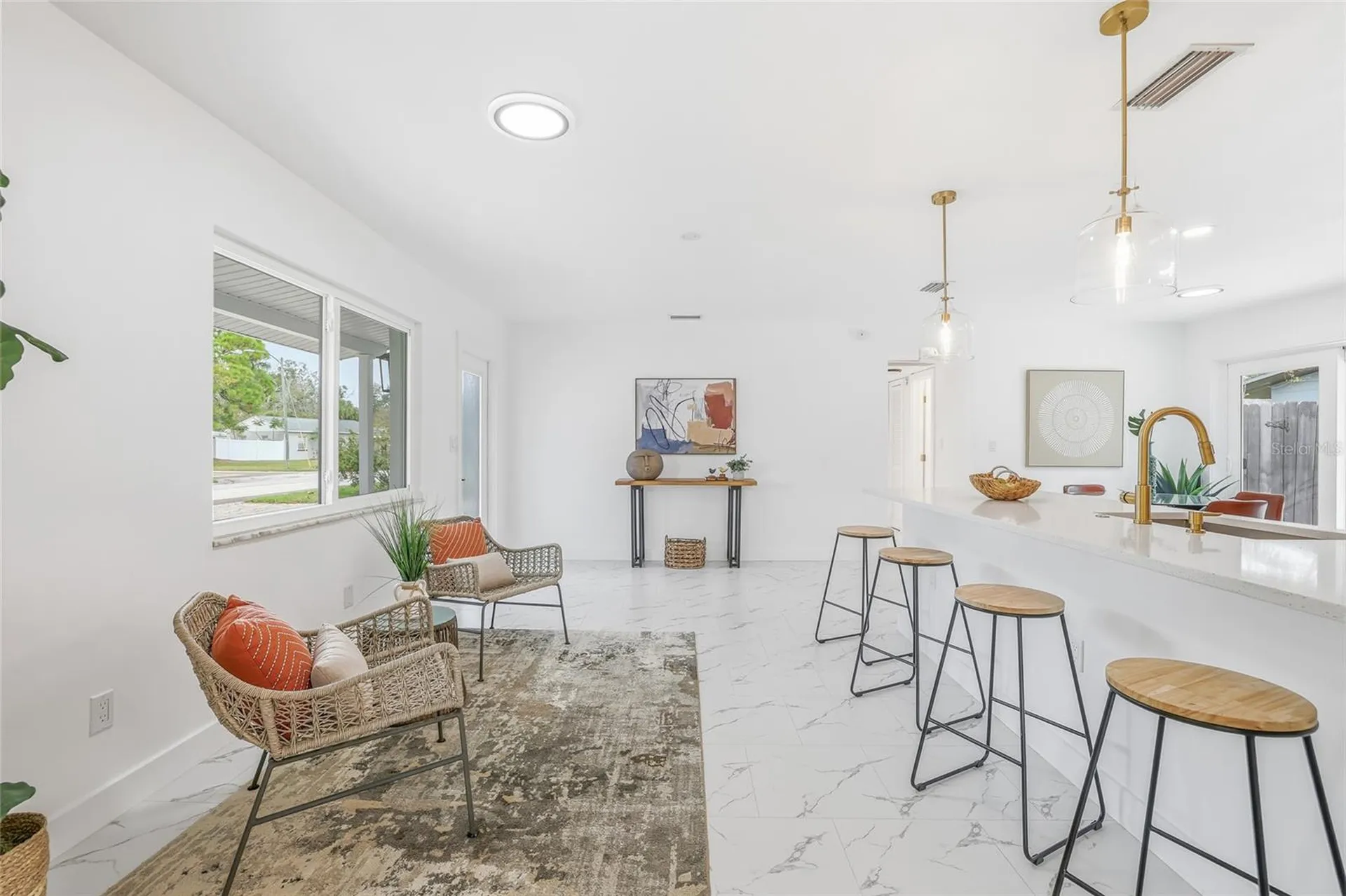 4095 Locust Street NE St Petersburg FL 33703