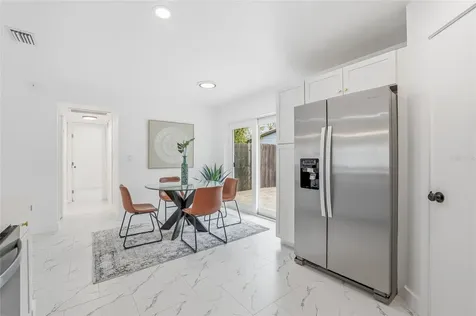 4095 Locust Street NE St Petersburg FL 33703