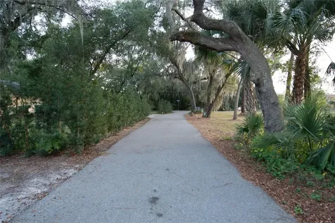 136 Ninth Street Lake Mary FL 32746