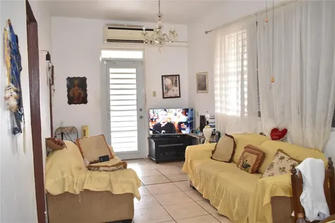 19 5 De Octubre Santa Isabel PR 00757