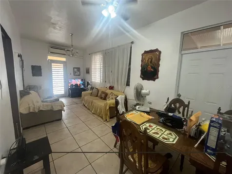 19 5 De Octubre Santa Isabel PR 00757