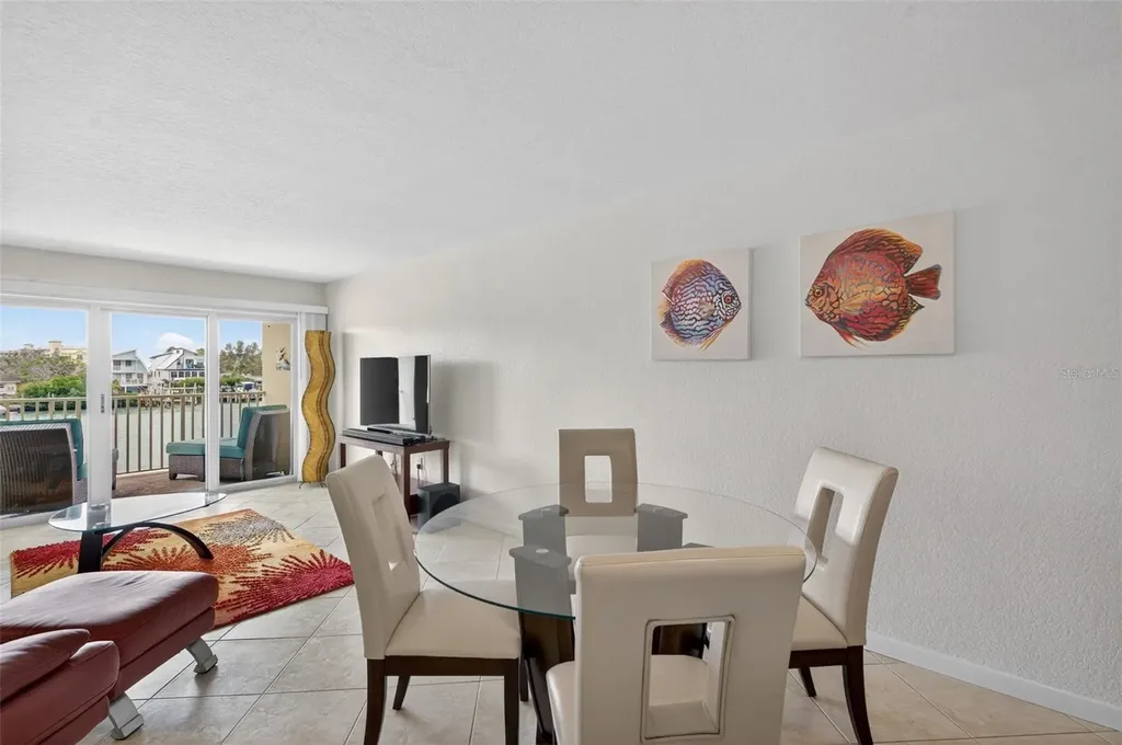 12100 Capri Circle S Treasure Island FL 33706