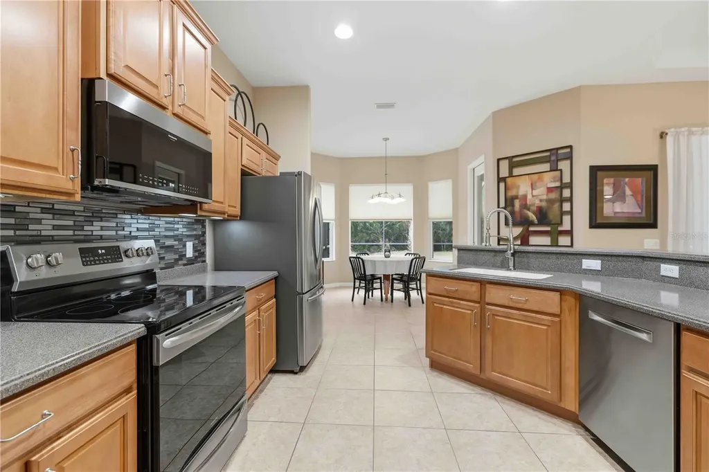 9004 Brookfield Terrace Bradenton FL 34212