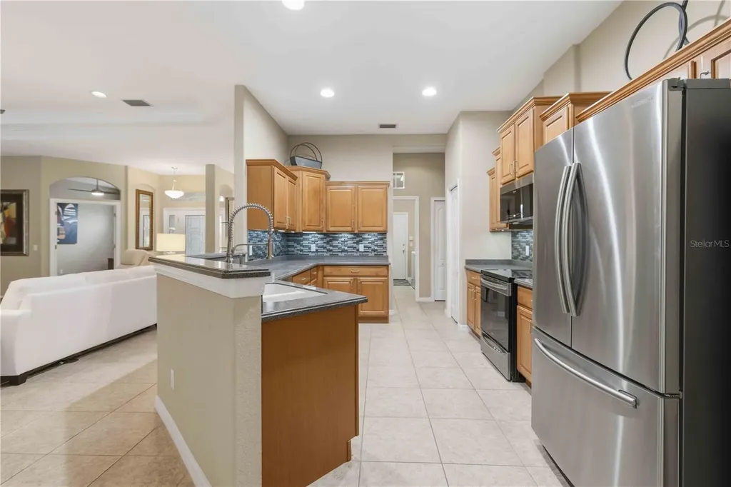 9004 Brookfield Terrace Bradenton FL 34212