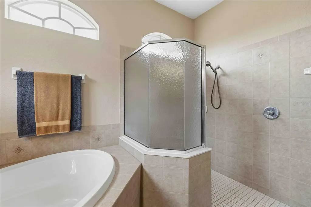 9004 Brookfield Terrace Bradenton FL 34212
