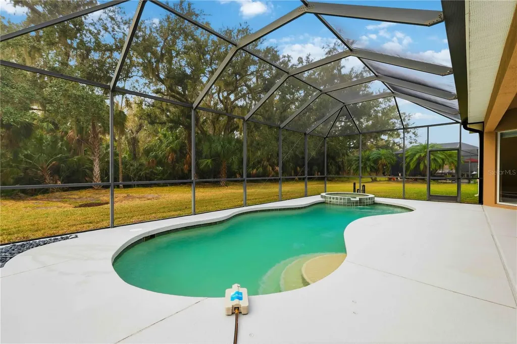 9004 Brookfield Terrace Bradenton FL 34212
