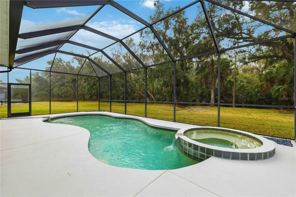 9004 Brookfield Terrace Bradenton FL 34212