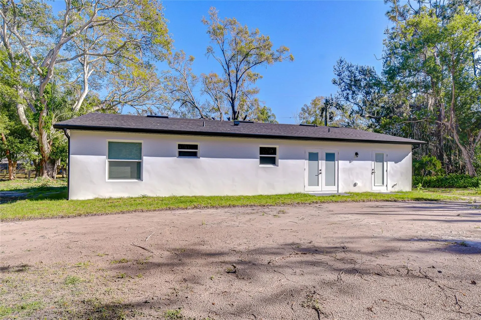 909 Lake Charles Circle Lutz FL 33548