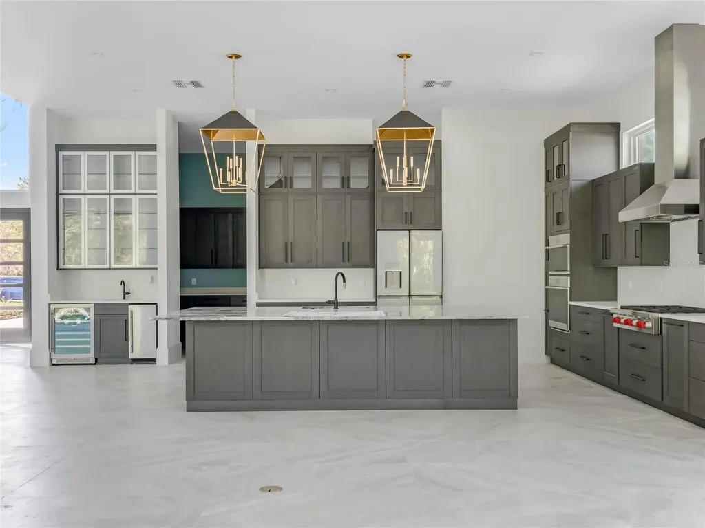 17710 Broad Street Montverde FL 34756