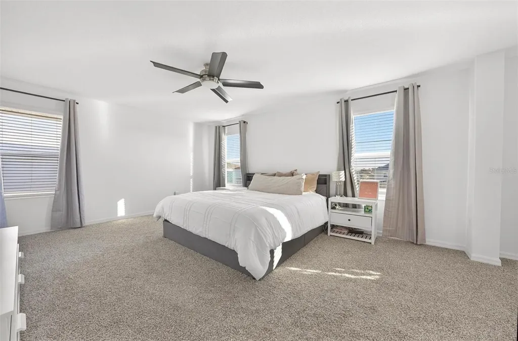 6877 Wilson Hammock Avenue Groveland FL 34736