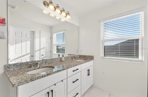 6877 Wilson Hammock Avenue Groveland FL 34736