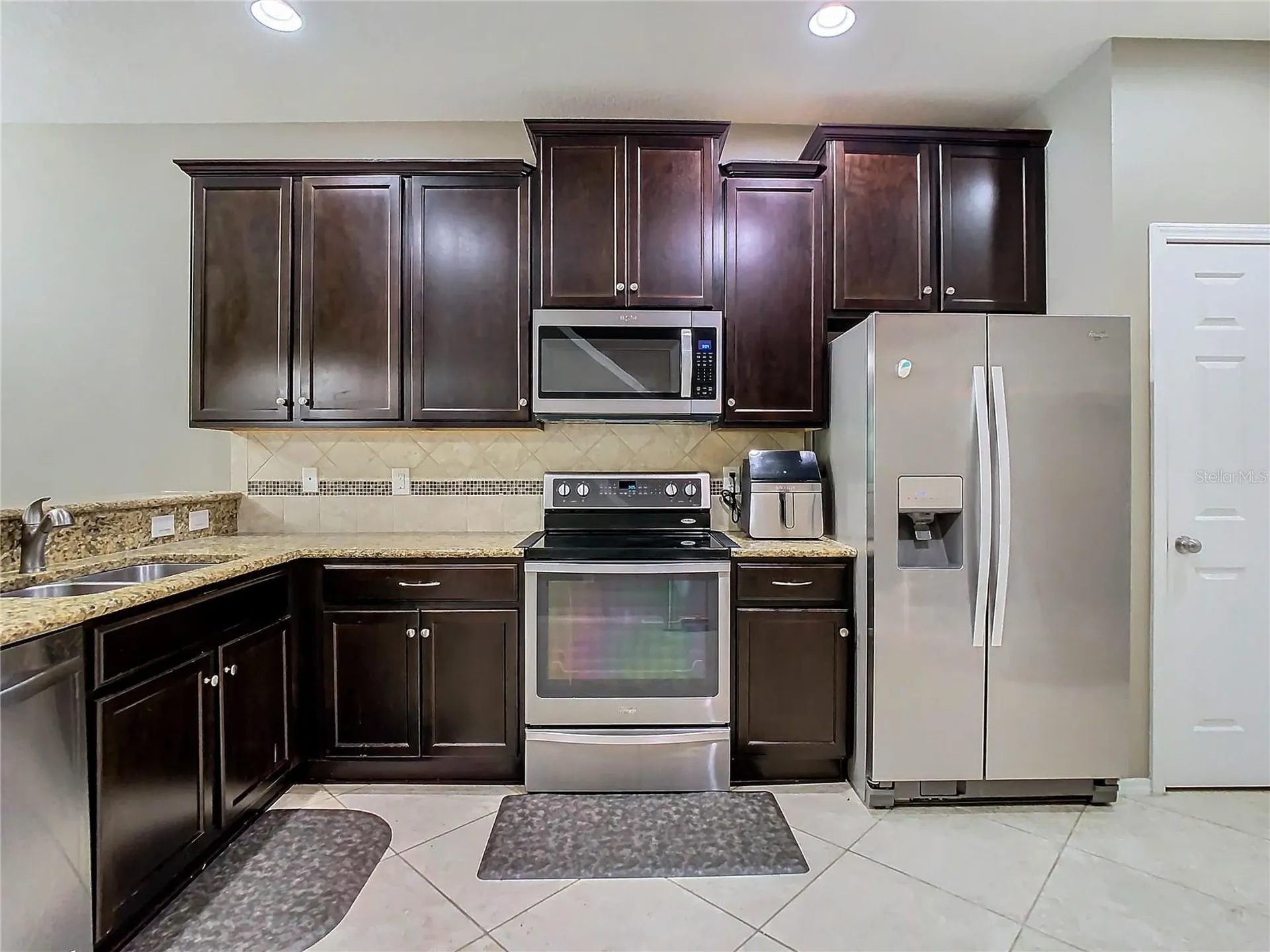 4907 White Sanderling Court Tampa FL 33619