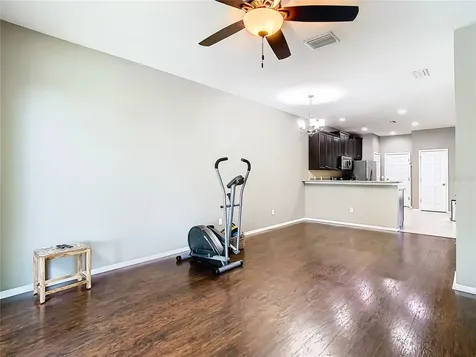 4907 White Sanderling Court Tampa FL 33619