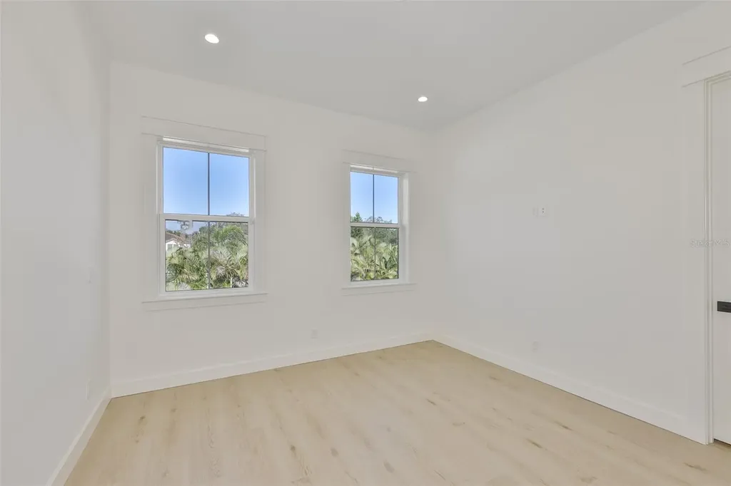 4123 W Corona Street Tampa FL 33629