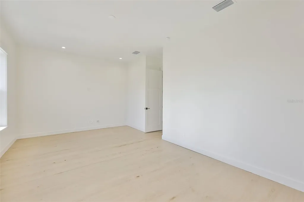 4123 W Corona Street Tampa FL 33629
