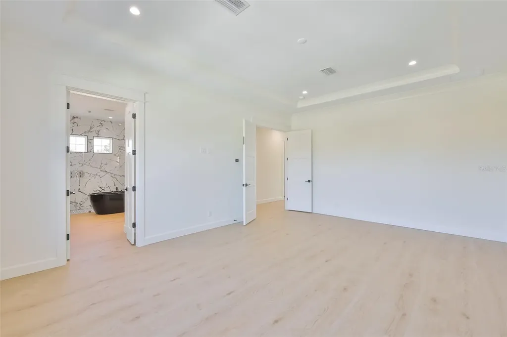 4123 W Corona Street Tampa FL 33629