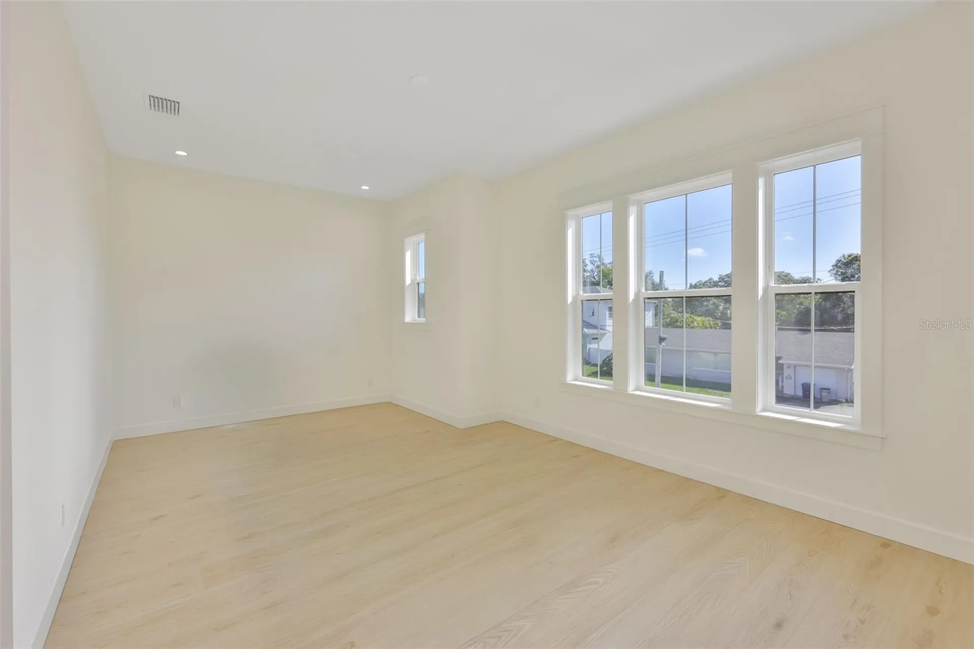 4123 W Corona Street Tampa FL 33629
