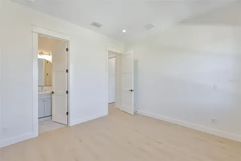 4123 W Corona Street Tampa FL 33629