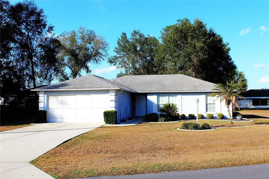 13029 NE 6th Place Silver Springs FL 34488