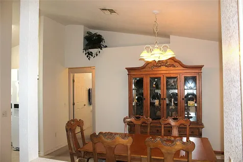 13029 NE 6th Place Silver Springs FL 34488