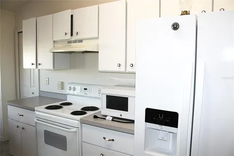 13029 NE 6th Place Silver Springs FL 34488