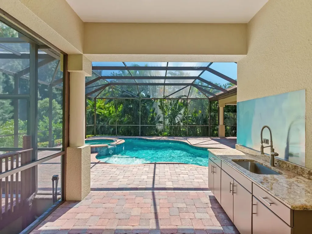 12313 Baypointe Terrace Cortez FL 34215