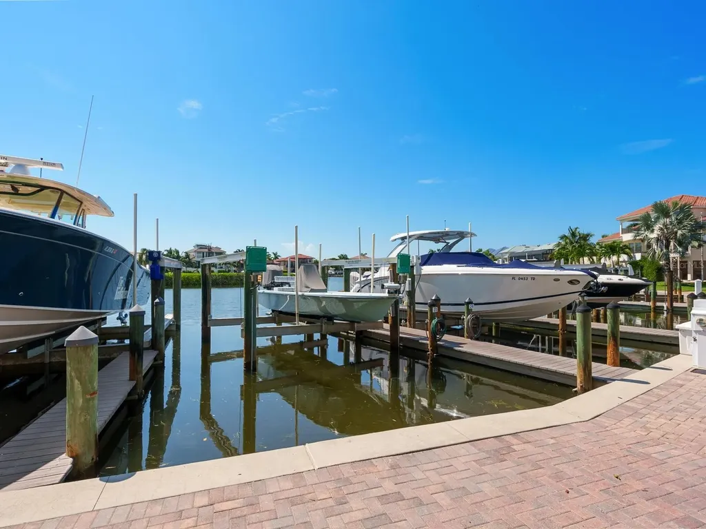 12313 Baypointe Terrace Cortez FL 34215