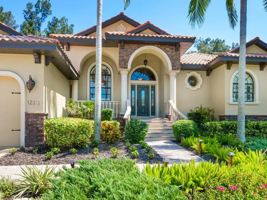 12313 Baypointe Terrace Cortez FL 34215