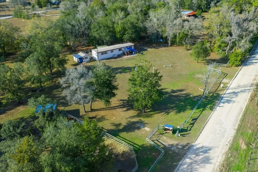 6250 SE 150th Avenue Morriston FL 32668