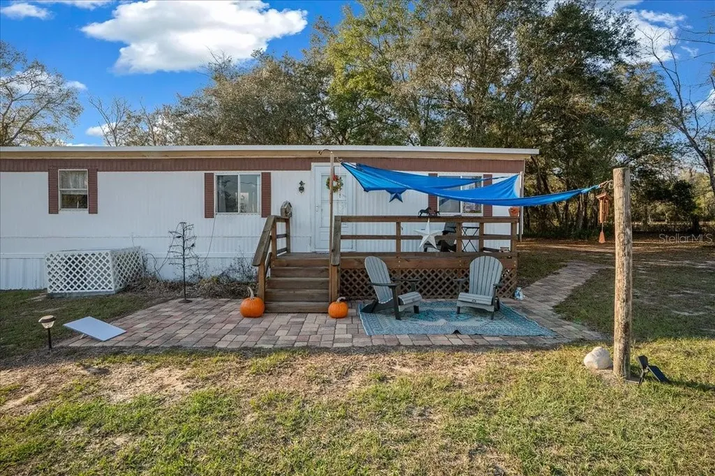 6250 SE 150th Avenue Morriston FL 32668
