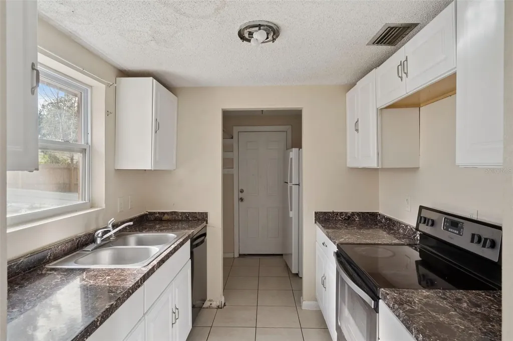 14323 SW 39th Court Road Ocala FL 34473