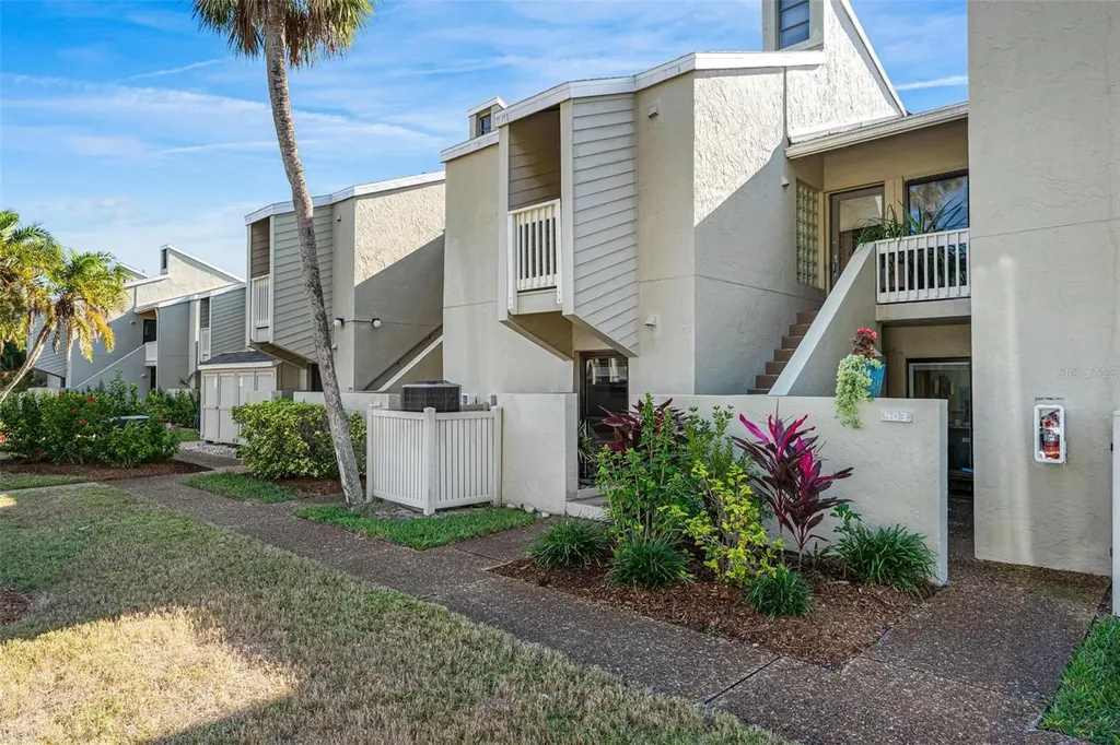 5260 Gulf Of Mexico Drive Longboat Key FL 34228