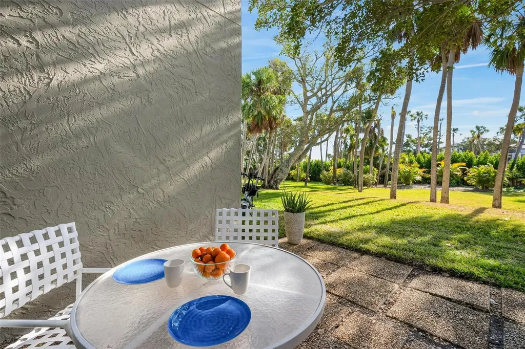 5260 Gulf Of Mexico Drive Longboat Key FL 34228