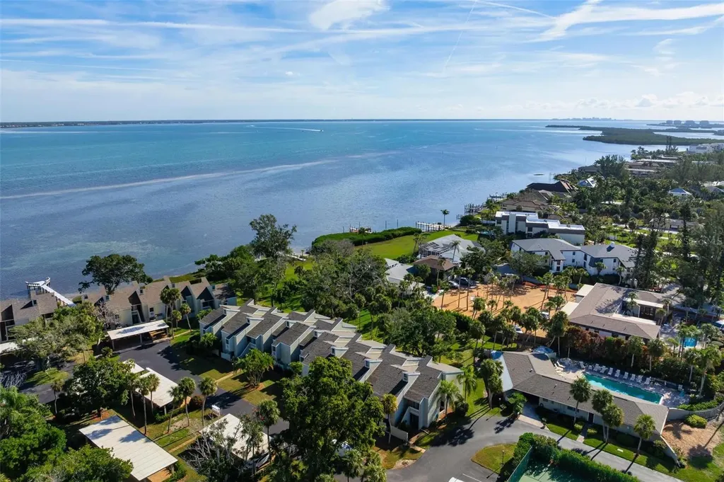 5260 Gulf Of Mexico Drive Longboat Key FL 34228