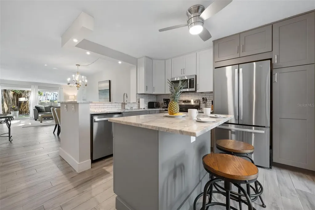 5260 Gulf Of Mexico Drive Longboat Key FL 34228
