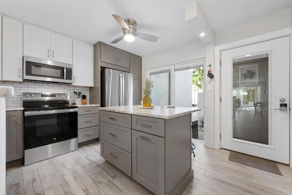 5260 Gulf Of Mexico Drive Longboat Key FL 34228