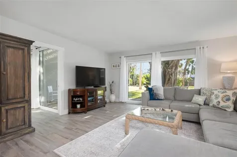 5260 Gulf Of Mexico Drive Longboat Key FL 34228