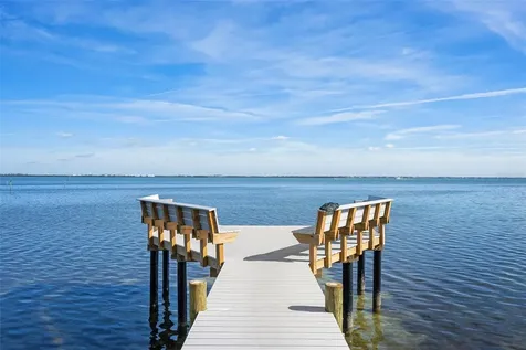 5260 Gulf Of Mexico Drive Longboat Key FL 34228