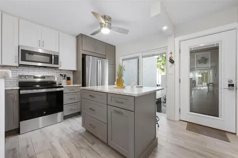 5260 Gulf Of Mexico Drive Longboat Key FL 34228