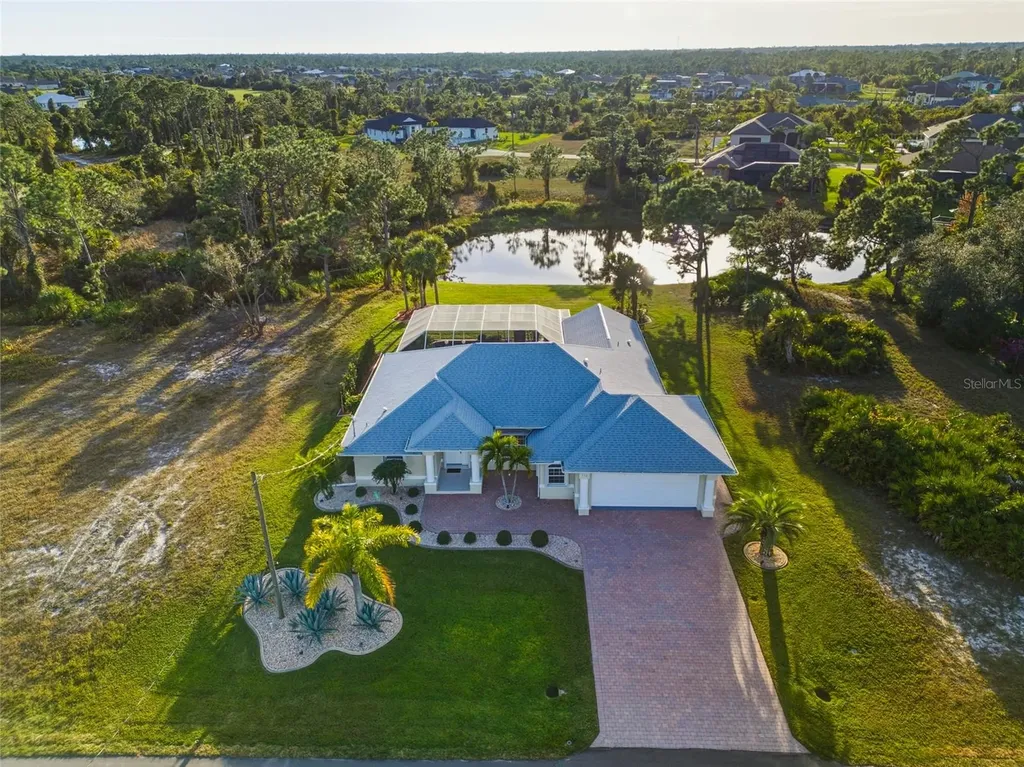 112 Tournament Road Rotonda West FL 33947