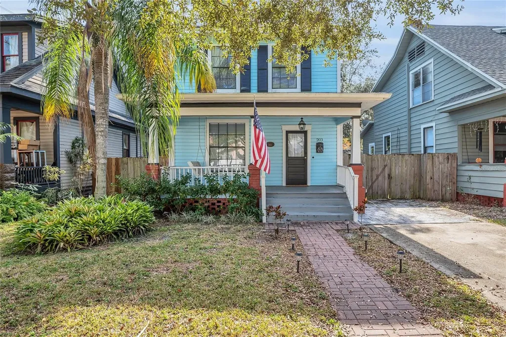 203 E 10th Street Sanford FL 32771