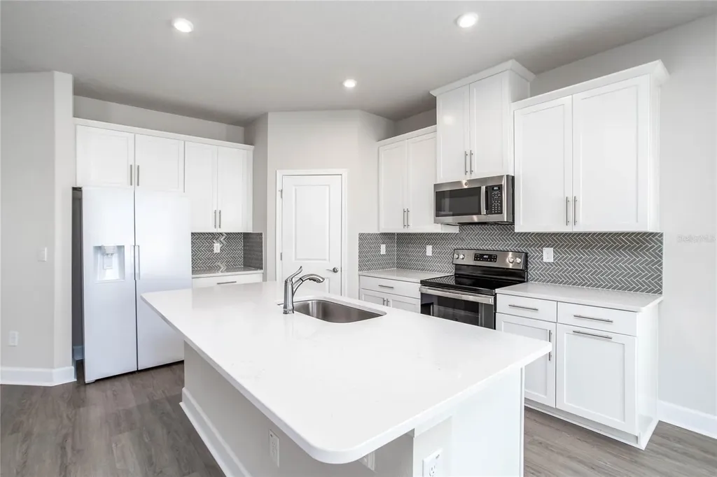10179 Gliding Eagle Way Land O Lakes FL 34638
