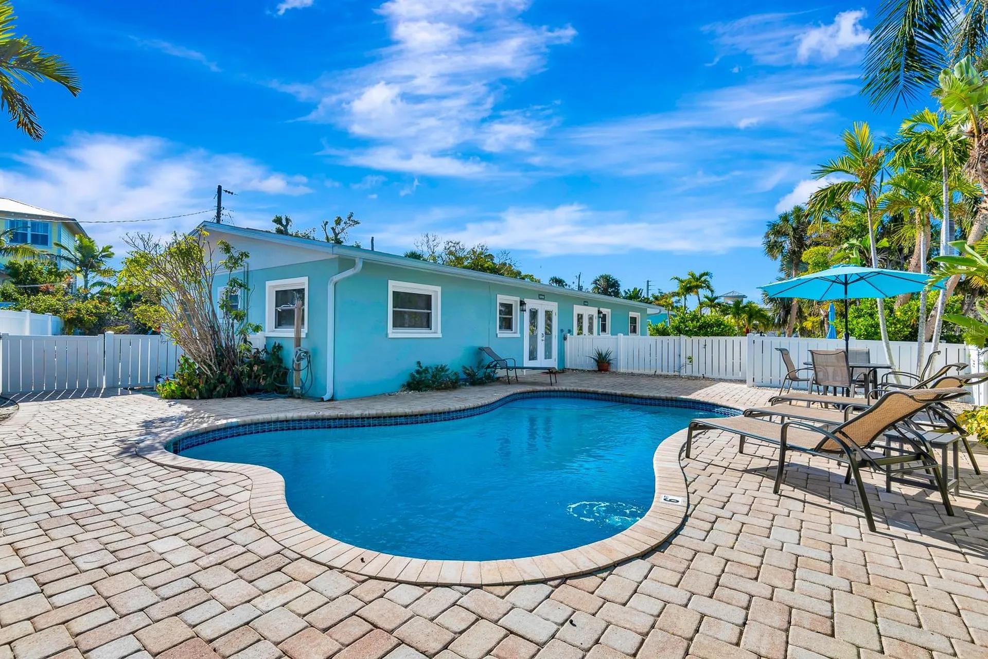 207 75th Street Bradenton Beach FL 34217