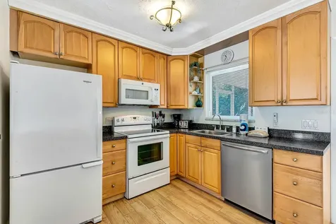 207 75th Street Bradenton Beach FL 34217