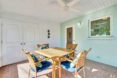 207 75th Street Bradenton Beach FL 34217